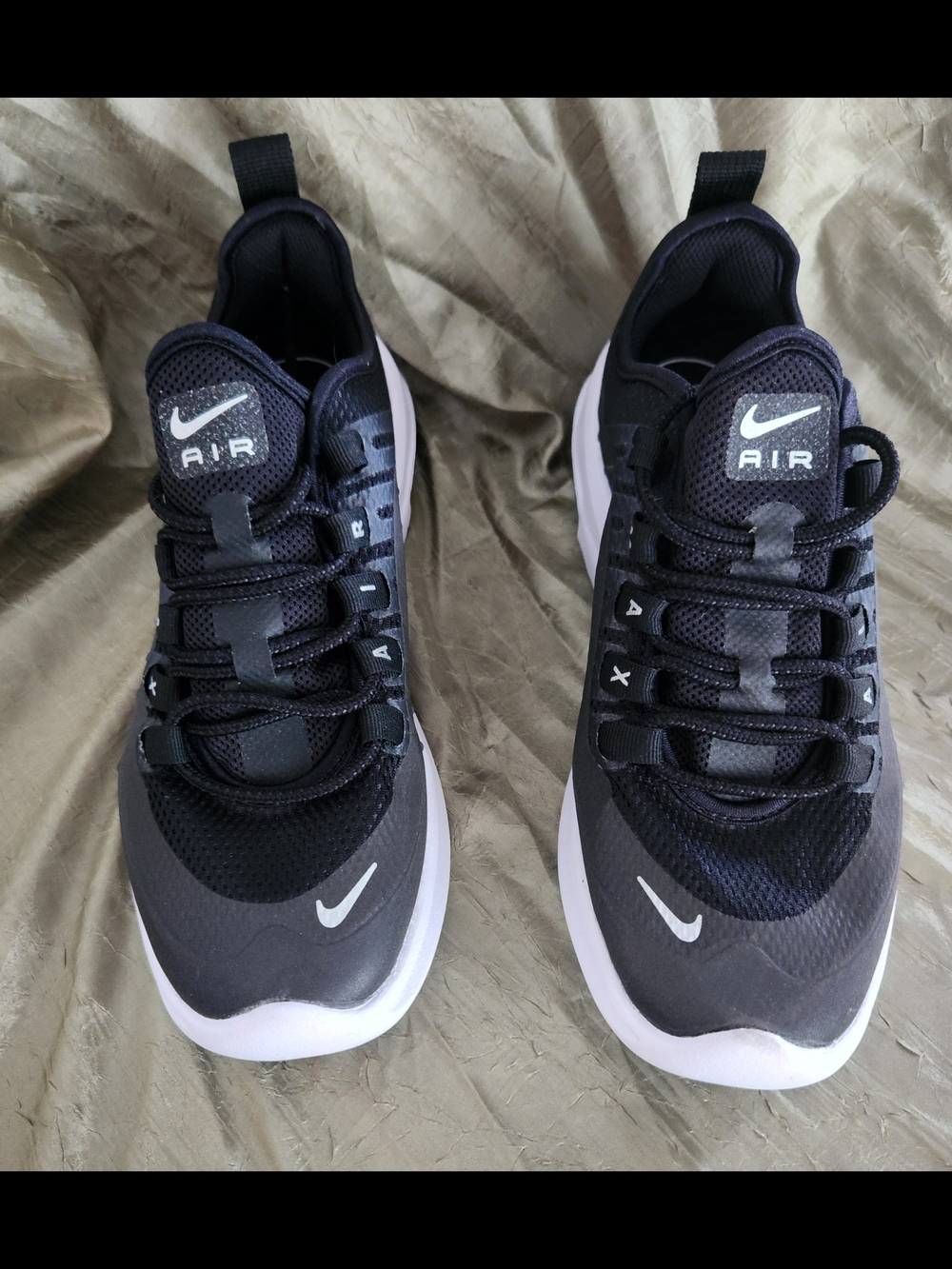 Nike Air Black/White Running Shoes